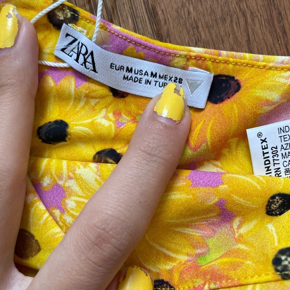 NWT Zara cropped one shoulder retro sunflower print top - Picture 8 of 8